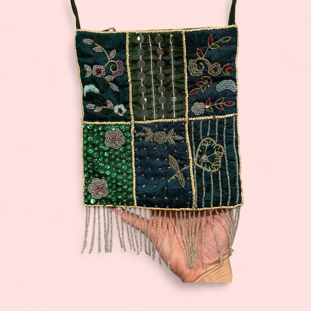 Vintage Milson & Louis green silk beaded crossbody pouch purse and wallet set